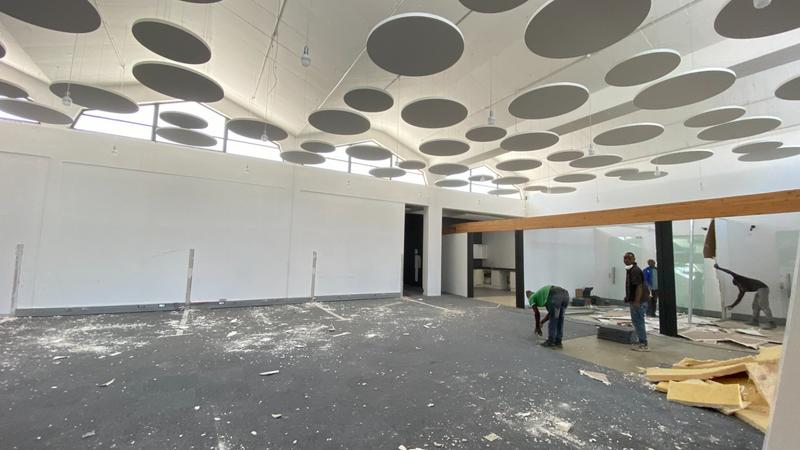 To Let commercial Property for Rent in Maitland Western Cape